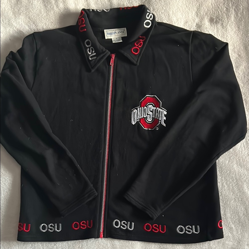 Amazing vintage Ohio State zip down with embroidery. O-H❤️🩶